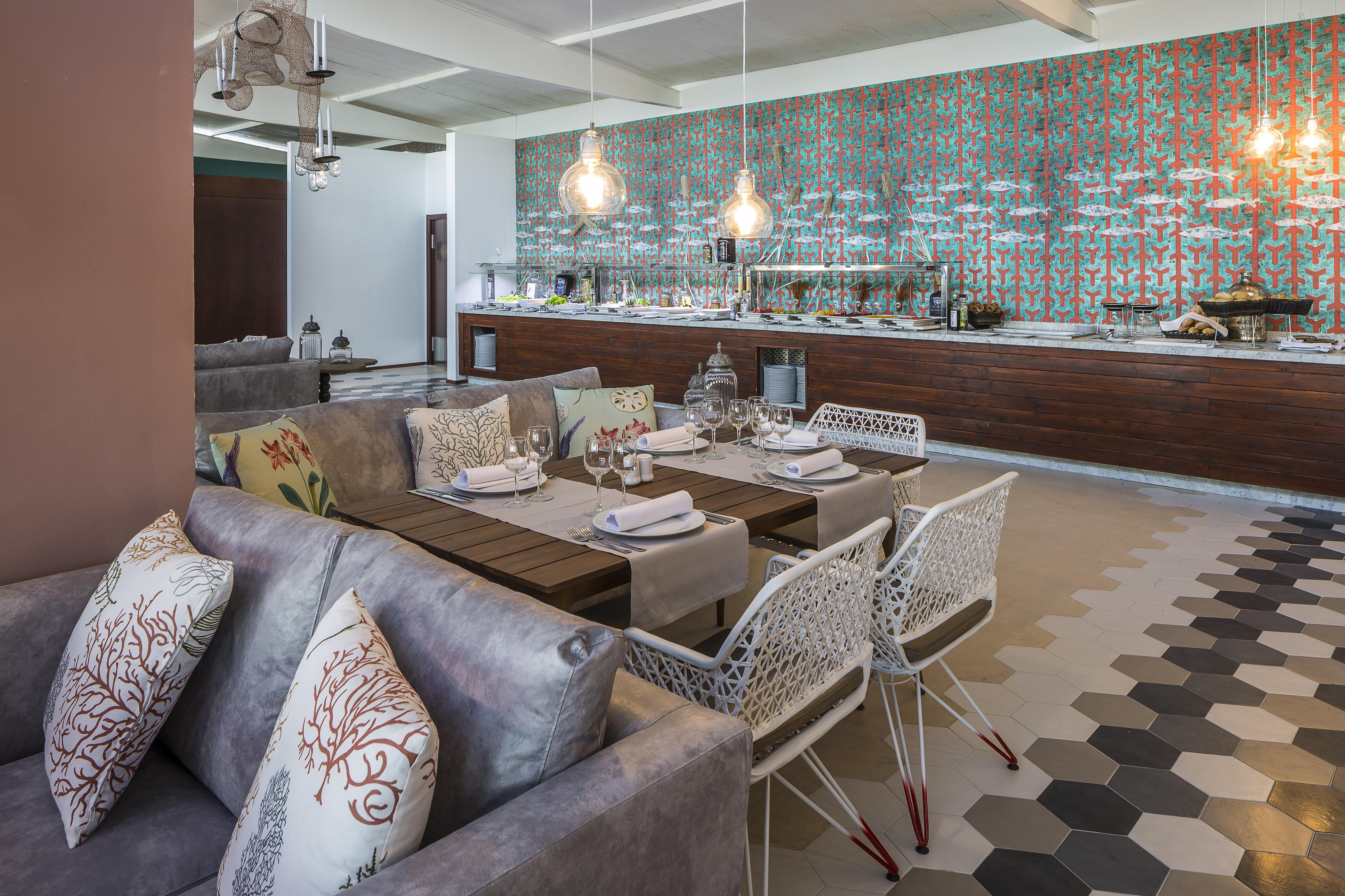 Grand Palladium Select Palace Ibiza Playa d'en Bossa Exterior foto The Kitchen at The Westin Dubai
