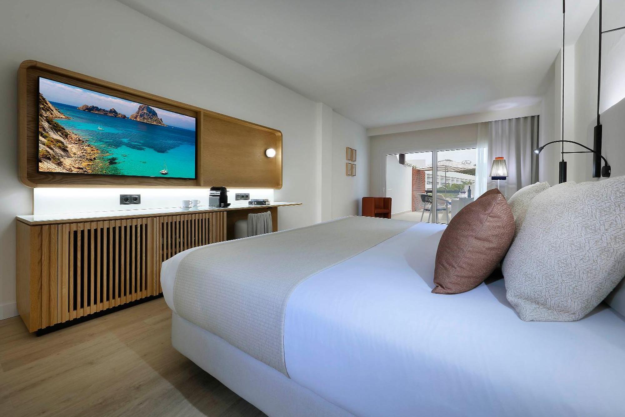 Grand Palladium Select Palace Ibiza Playa d'en Bossa Habitación foto Deluxe Room